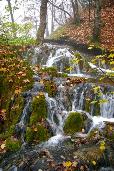 Colpo Lunga Esposizione Una Cascata Plitvice — Foto Stock