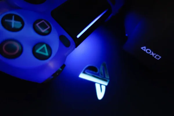 Sao Paulo Brazil May 2021 Sony Playstation Logo Illuminated Blue — 스톡 사진