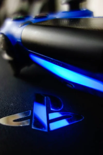 Sao Paulo Brazil Toukokuu 2021 Sony Playstation Logo Valaistu Sininen — kuvapankkivalokuva