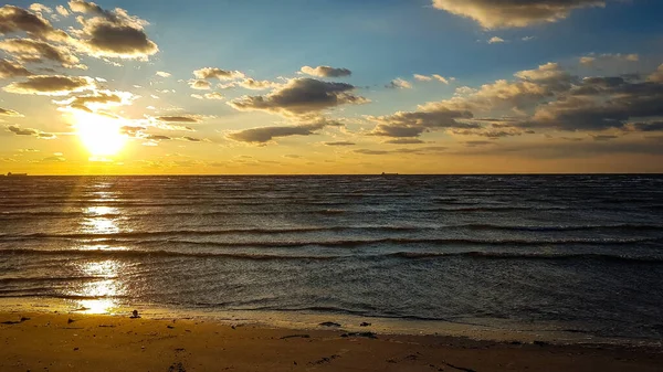 Západ Slunce Nad Mořem Písečná Pláž — Stock fotografie