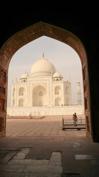 Taj Mahal Elfenben Vit Marmor Mausoleum Södra Stranden Floden Yamuna — Stockfoto