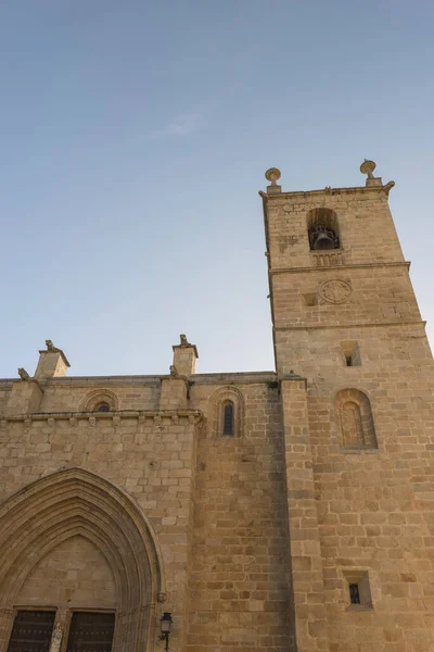 Eine Flache Aufnahme Der Mittelalterlichen Kathedrale Santa Maria Caceres Extremadura — Stockfoto