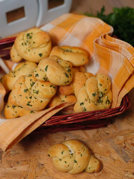 Dikey Sarımsaklı Çörek — Stok fotoğraf