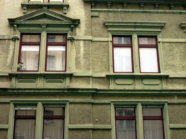 Old Gray Stone Building Facade Brown Window Frames — Stok fotoğraf