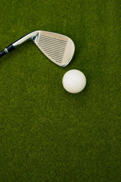 Vertical Shot Golf Club Ball Grass Copy Space — Stock Photo, Image