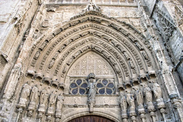 Primer Plano Del Detalle Puerta Catedral Estilo Gótico Palencia España — Foto de Stock