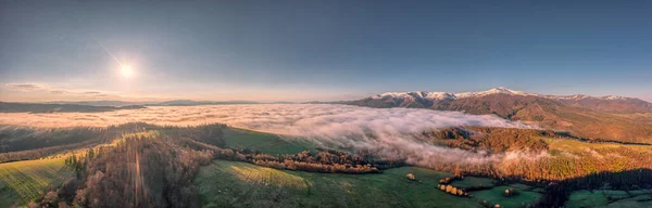 Panoramic Shot Clouds Mountains Sunlight — Stock Photo, Image