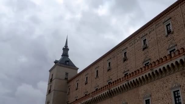 Una Hermosa Vista Del Castillo Toledo España Durante Día Nublado — Vídeos de Stock