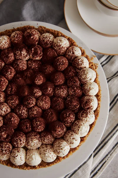 Top View Delicious Bonafi Cream Pie Chocolate Powder Beautifully Decorated — Stock Photo, Image