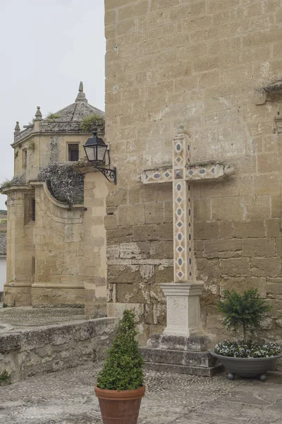 Ein Steinkreuz Einem Alten Gebäude Granada Andalusien Spanien — Stockfoto