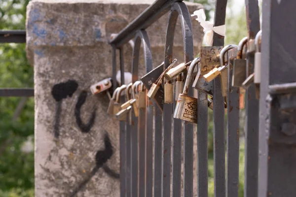 Santa Maria Capua Vetere Italie Avril 2021 Cadenas Posés Sur — Photo