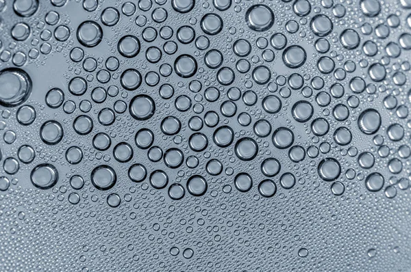 Una Macro Toma Gotas Agua Sobre Fondo Gris —  Fotos de Stock