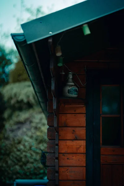 Lado Casa Madera Sobre Fondo Bokeh — Foto de Stock