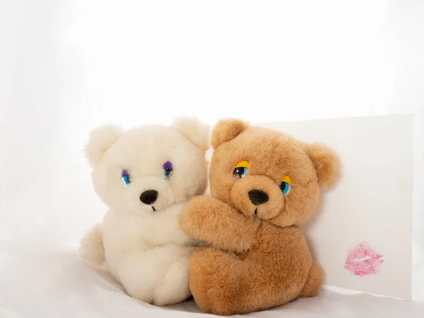 Closeup Shot Little Teddy Bears Letter Kiss Imprint — Stock Photo, Image