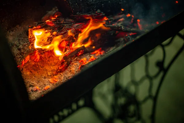 Gros Plan Bois Brûlé Flammes — Photo