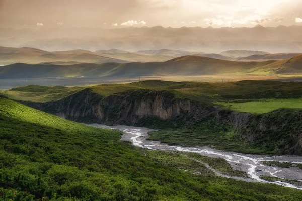 River Green Fields Hills Background Cloudy Sky — Stock Photo, Image