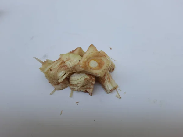 Zbliżenie Kawałków Słodkiego Smacznego Jackfruit Białej Powierzchni — Zdjęcie stockowe