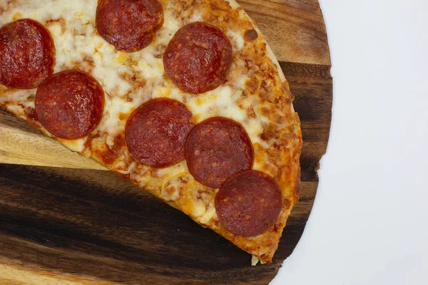 Een Top Uitzicht Van Pepperoni Pizza Een — Stockfoto