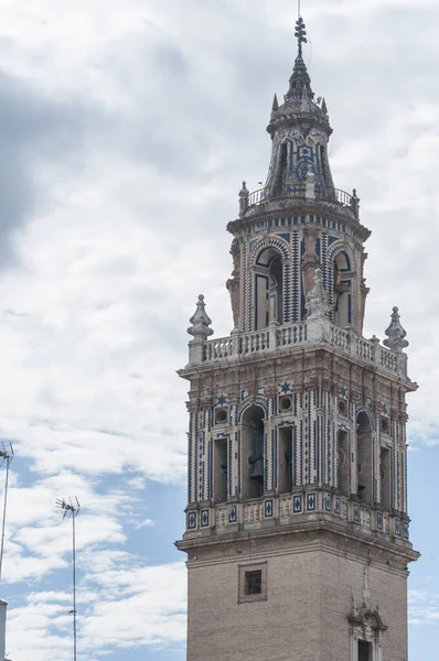 Вертикальный Снимок Красивого Старого Здания Сделанный Эсиха Севилья Андалусия Испания — стоковое фото
