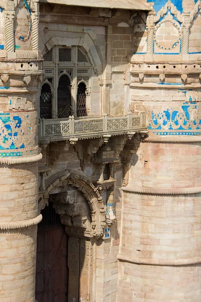 Una Vista Del Balcón Decorativo Piedra Sobre Puerta Entrada Gwalior — Foto de Stock
