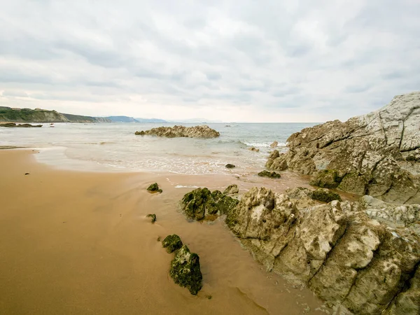 Primo Piano Della Spiaggia Sopelana Sulla Costa Biscaglia Nel Nord — Foto Stock