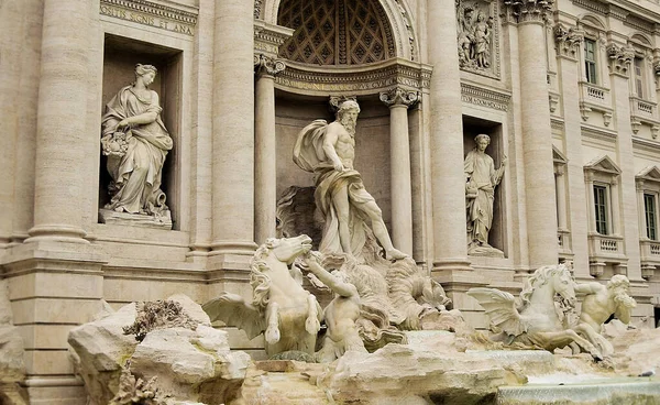 Ρωμη Ιταλια Φεβ 2016 Γλυπτό Αγάλματα Και Αρχιτεκτονική Της Κρήνης — Φωτογραφία Αρχείου