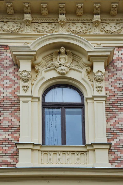 Деталі Архітектури Вікна Орнаментами — стокове фото