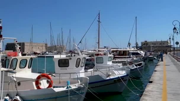 Boten Haven Van Heraklion — Stockvideo