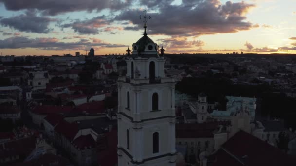 Antenn Utsikt Över Gamla Stan Vilnius Huvudstad Lithuania — Stockvideo