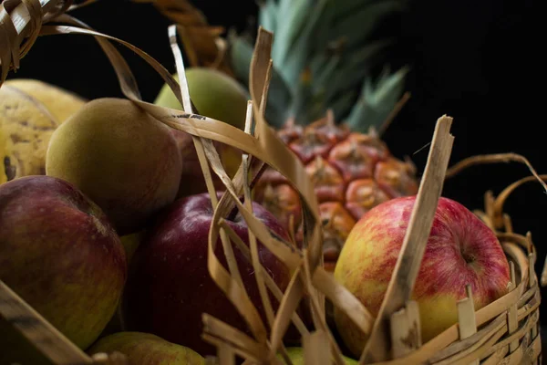 Closeup Shot Exotic Fruits Basket — Stock Photo, Image