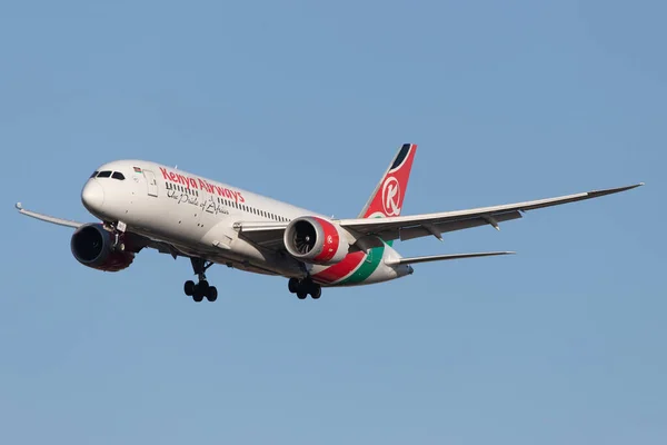 London United Kingdom Feb 2020 Kenya Airways Kqa Approaching London — Φωτογραφία Αρχείου