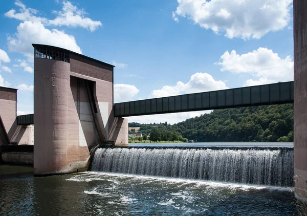 Central Hidroeléctrica Yaropoletz Con Edificios Cascadas Bajas — Foto de Stock