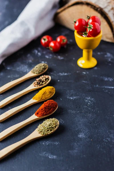 Wooden Spoons Spices Paprika Basilic Pepper Thyme Cherry Tomatoes — Φωτογραφία Αρχείου