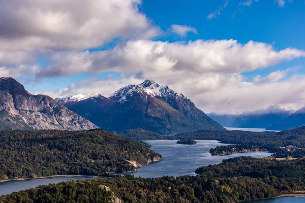 Beautiful View Mountains Forests Sea Water Bright Sky Bariloche Argentina — Stock Photo, Image