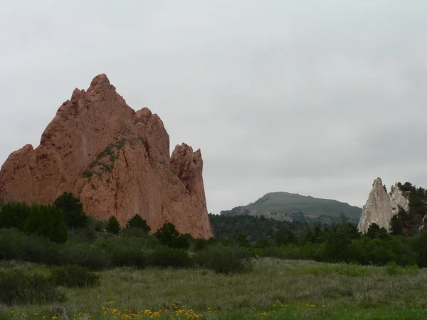 Colorado Abd Deki Tanrıların Bahçesi Ndeki Kayalık Dağlar — Stok fotoğraf
