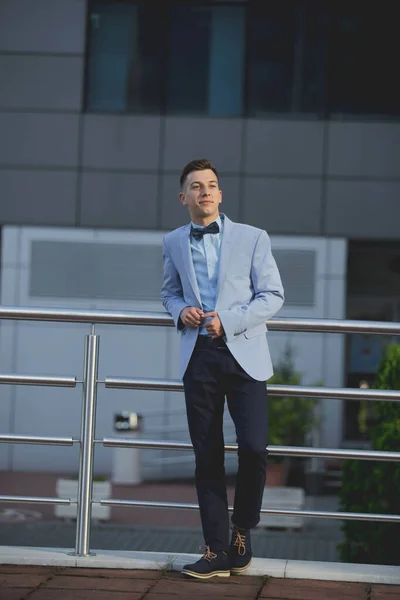 Vertical Shot Young Male Model Posing Light Blue Suit Bow — Fotografia de Stock