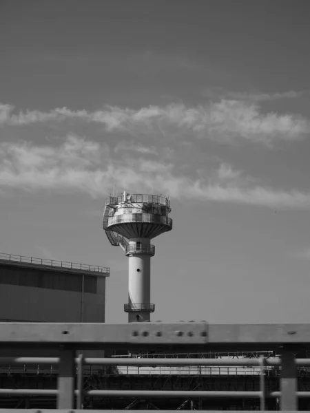 Torre Controllo Aeroportuale Visibile All Uscita Dell Aeroporto Genova — Foto Stock