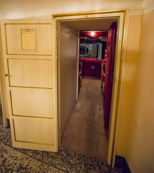 Porta Ingresso Balcone Del Teatro Alla Scala Milano — Foto Stock