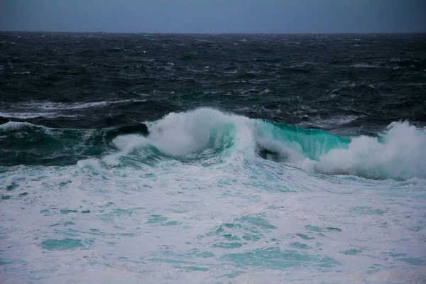 Les Belles Grandes Vagues Dans Océan — Photo