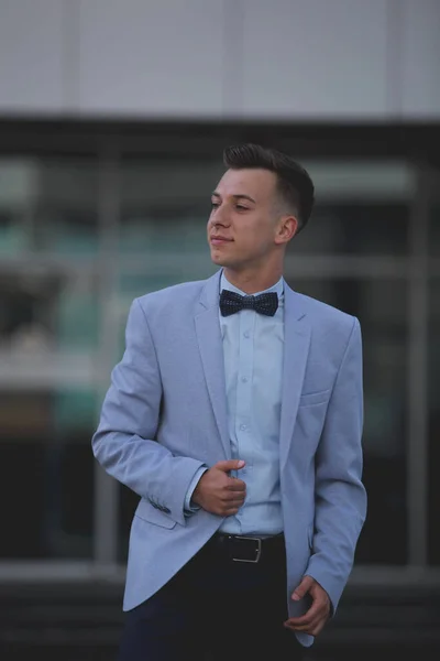 Young Elegant Caucasian Man Wearing Expensive Blue Suit Event — Fotografia de Stock