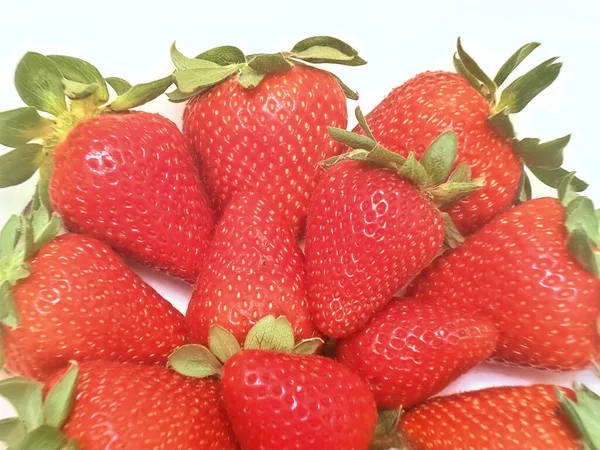High Angle Shot Organic Red Fresh Sweet Strawberries Leaves Eaten — Stock Photo, Image