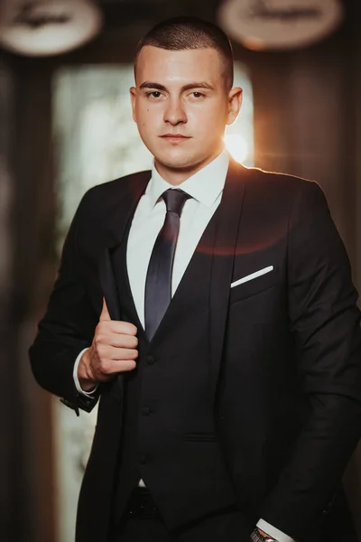 Vertical Shot Young Attractive Male Formal Suit Posing — Photo
