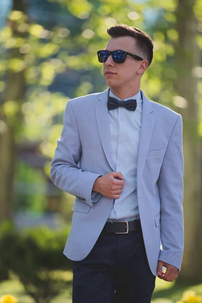 Young Elegant Caucasian Man Wearing Expensive Blue Suit Event — Fotografia de Stock