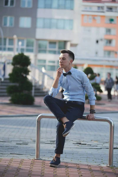 Vertical Shot Young Male Model Posing Light Blue Suit Bow — Stock fotografie