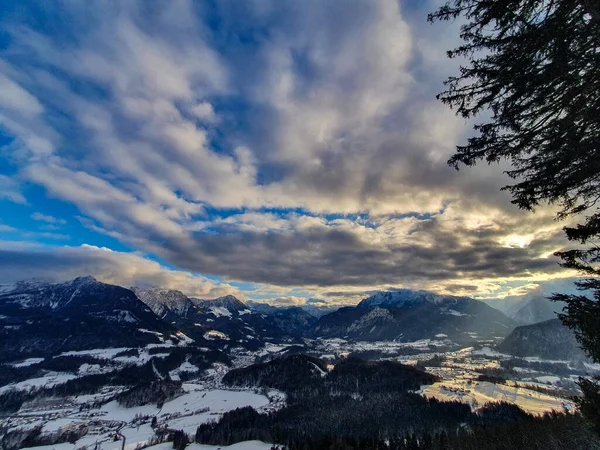 Θέα Του Berchtesgaden Και Βουνά Του Εθνικού Πάρκου Berchtesgaden Χειμώνα — Φωτογραφία Αρχείου