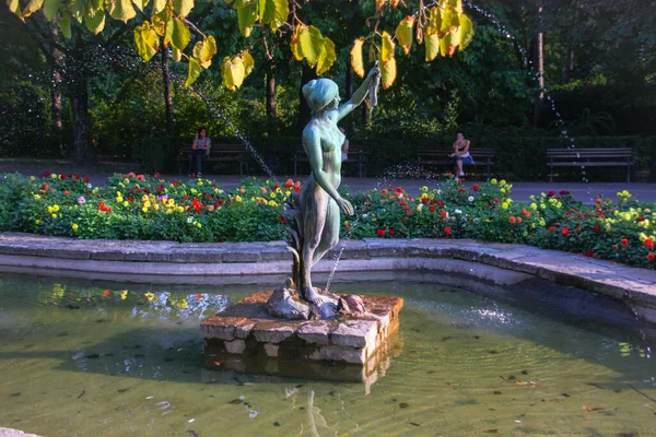 Fontana Della Statua Parte Parco Dunavski Novi Sad Serbia — Foto Stock