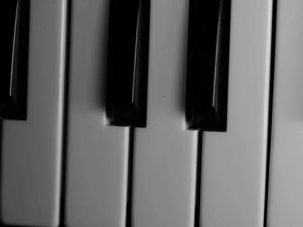 Eine Nahaufnahme Von Klaviertasten — Stockfoto