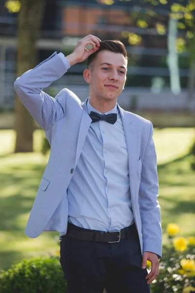 Vertical Shot Young Male Model Posing Light Blue Suit Bow — Stok fotoğraf