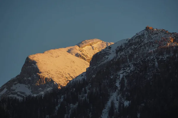 Uitzicht Kehlsteinhaus Hoher Goell Winter Bedekt Met Sneeuw Bij Zonsondergang — Stockfoto