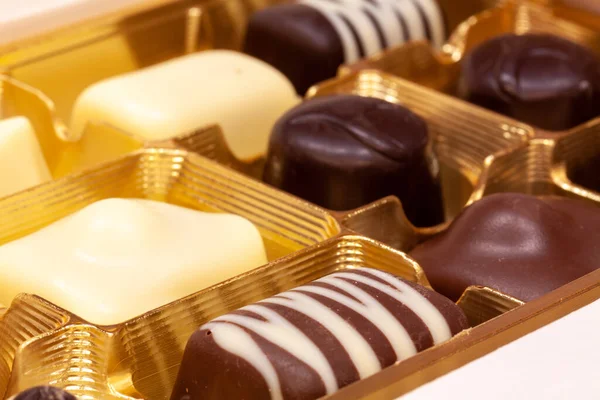 Gros Plan Bonbons Chocolat Savoureux Sur Ensemble Bonbons — Photo